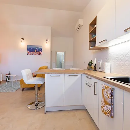 Apratman Mares Razanj Apartment Exterior photo