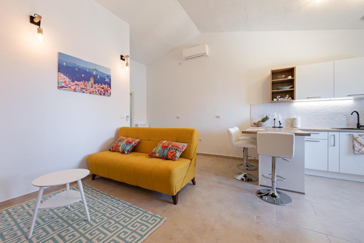 Apratman Mares Apartment *
